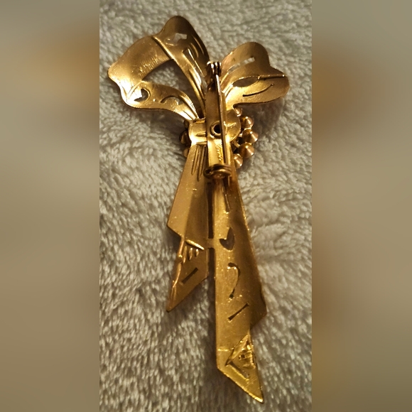 Vintage Coro Uranium Glass & Goldtone Brooch - Picture 3 of 5